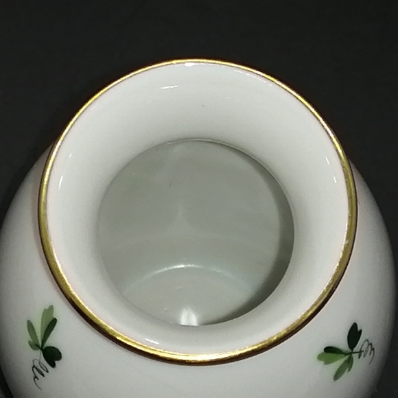 SOLD.           VTG. Augarten Wien Austria Bud Vase St. Patrick's - Picture 2 of 12